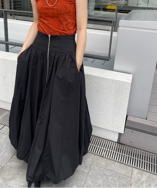 HIGH WAIST BALLOON SLIT SKIRT（スカート）｜Ameri（アメリ）の