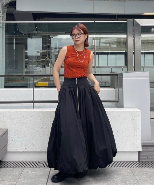 HIGH WAIST BALLOON SLIT SKIRT（スカート）｜Ameri（アメリ）の