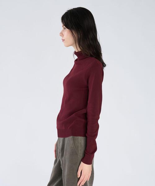 agnes b.(アニエスベー)の「コットン タートルネック 長袖 ニットトップス ”Eddy”(Tシャツ/カットソー・レディース・ボルドー・2/3/1)」の3枚目の写真