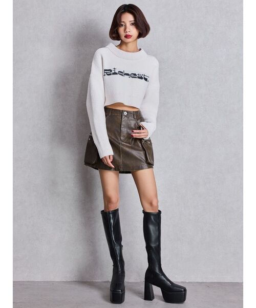 GYDA（ジェイダ）の「URBAN EDGEフェイクレザーユーティリティースカートライクショートパンツ（スカート・レディース・レッド/ブラウン/ブラック・FREE）」の17枚目の写真