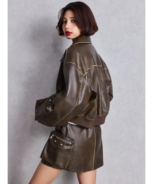 GYDA（ジェイダ）の「URBAN EDGEフェイクレザーユーティリティースカートライクショートパンツ（スカート・レディース・レッド/ブラウン/ブラック・FREE）」の22枚目の写真