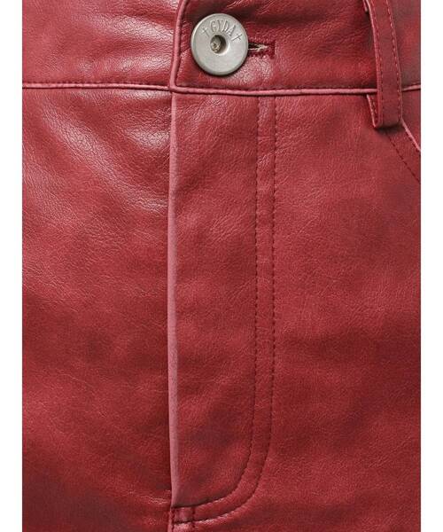 GYDA（ジェイダ）の「URBAN EDGEフェイクレザーユーティリティースカートライクショートパンツ（スカート・レディース・レッド/ブラウン/ブラック・FREE）」の15枚目の写真