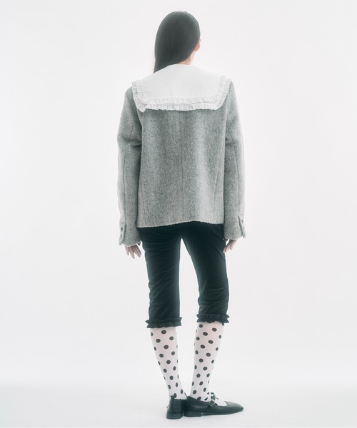 FEKETE（フェケテ）の「frilled big collar blouse / フリルビッグカラーシャツブラウス（シャツ/ブラウス・レディース・アイボリー・SMALL/MEDIUM/LARGE）」の16枚目の写真