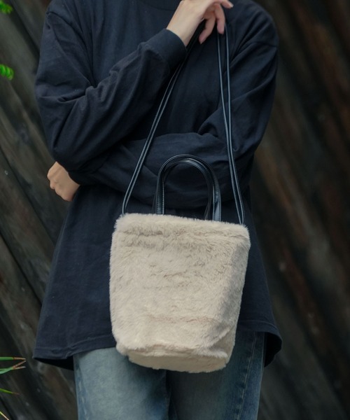 Lee(リー)の「【Lee/リー】フェイクファー巾着バッグ(ショルダーバッグ・レディース・ボルドー/杢グレー/ベージュ/ブラック・FREE)」の17枚目の写真