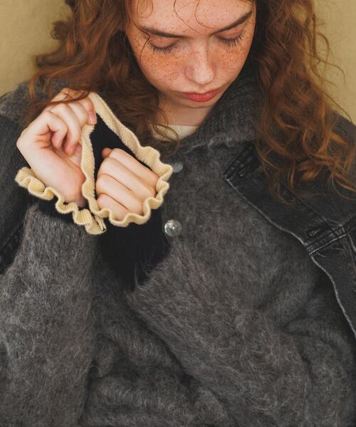 URBAN RESEARCH Sonny Label（アーバンリサーチサニーレーベル）の「『洗濯可』袖口フリルクルーネックプルオーバー（ニット/セーター・レディース・ブラウン/ネイビー/グレー/ホワイト×グレー・FREE）」の19枚目の写真