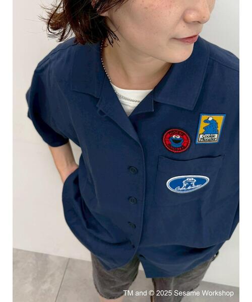 SM2（エスエムツー）の「【SESAME STREET meets SM2】ワッペン付きボウリングシャツ（シャツ/ブラウス・レディース・キナリ/ネイビー/レッド・F）」の18枚目の写真