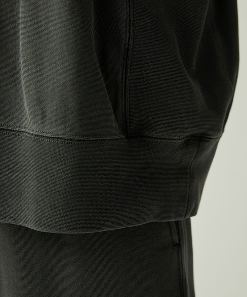 Snow Peak(スノーピーク)の「Snow Peak / Garment Dyed Pullover ガーメントダイプルオーバー(スウェット・メンズ・ダークグリーン/チャコール/パープル・L/M/S/1/XL)」の17枚目の写真