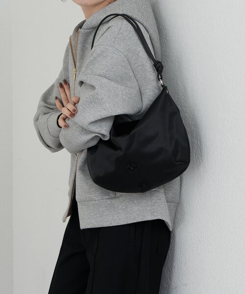 russet（ラシット）の「クラウズナイロン2WAYショルダーバッグ（ショルダーバッグ・レディース・ライトグレー/ブラック/カーキ/ブルー系その他・FREE）」の15枚目の写真