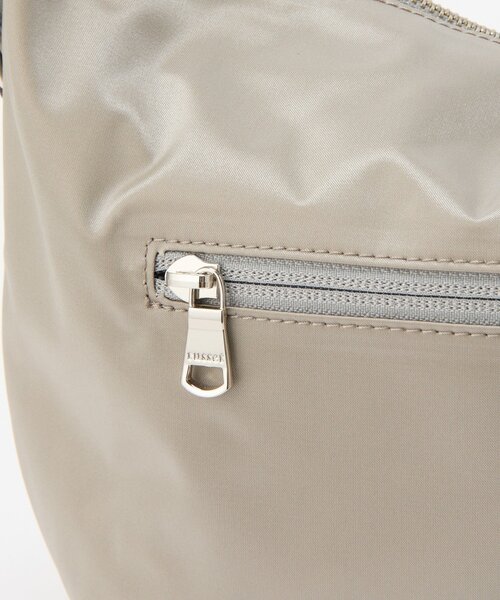 russet（ラシット）の「クラウズナイロン2WAYショルダーバッグ（ショルダーバッグ・レディース・ライトグレー/ブラック/カーキ/ブルー系その他・FREE）」の19枚目の写真