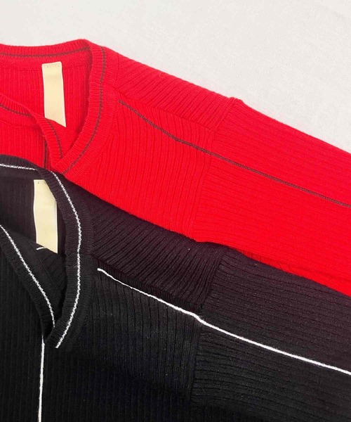 Q（キュー）の「やわもちラインクルーネックニット（ニット/セーター・レディース・レッド/ブラック・MEDIUM）」の13枚目の写真