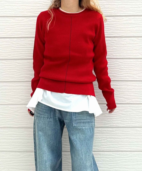 Q（キュー）の「やわもちラインクルーネックニット（ニット/セーター・レディース・レッド/ブラック・MEDIUM）」の3枚目の写真