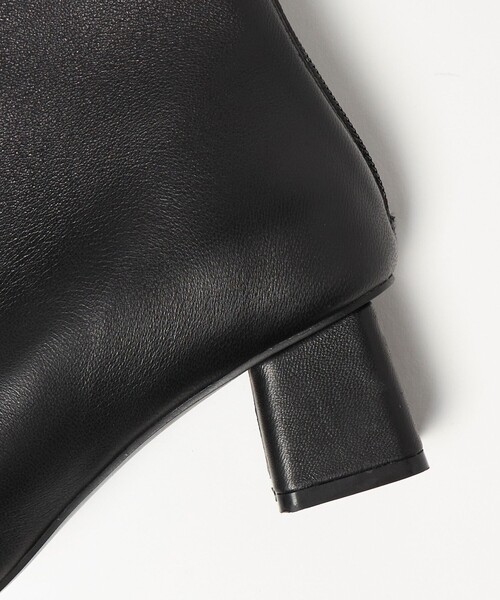 BEAUTY&YOUTH UNITED ARROWS(ビューティーアンドユースユナイテッドアローズ)の「レザー バックジップ ブーツ(ブーツ・レディース・ベージュ/ブラック・36/37/38)」の20枚目の写真