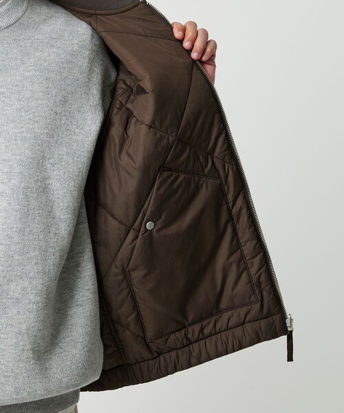 green label relaxing（グリーンレーベルリラクシング）の「パデッド リバーシブル ジップ ブルゾン（ブルゾン・メンズ・ブラック/モカ/ネイビー・S/M/L/XL）」の9枚目の写真