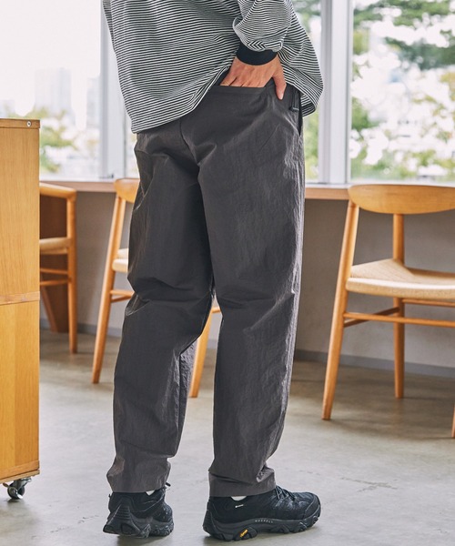 セットアップ対応】マルチファンクショナルナイロン タックテーパード