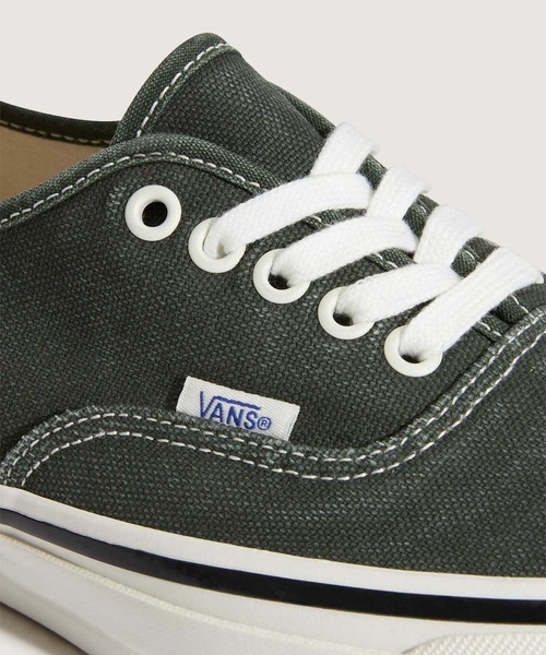 VANS オーセンティック プレミアム Premium Authentic Shoe in Black / White | Vans