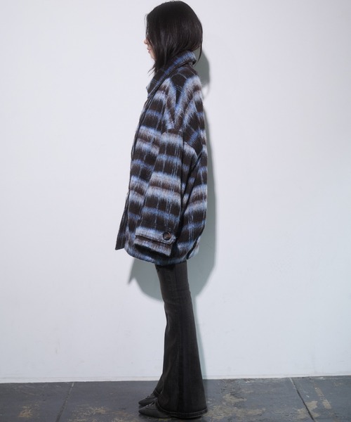 ENVYM(アンビー)の「スタンドカラーコクーンコート(その他アウター・レディース・ブラウン/ブラック・FREE)」の9枚目の写真