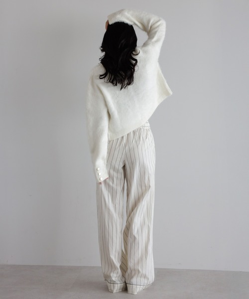 ENC（エンク）の「gold button mini pocket cardigan / 金釦ミニポケットシャギーカーディガン（カーディガン/ボレロ・レディース・ブラック/アイボリー/ダークブラウン・FREE）」の12枚目の写真