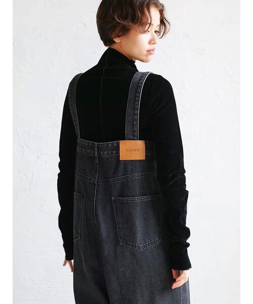 FIKA.（フィーカ）の「Mellow velour top（Tシャツ/カットソー・レディース・ブラウン/ブラック/オフホワイト・MEDIUM）」の9枚目の写真