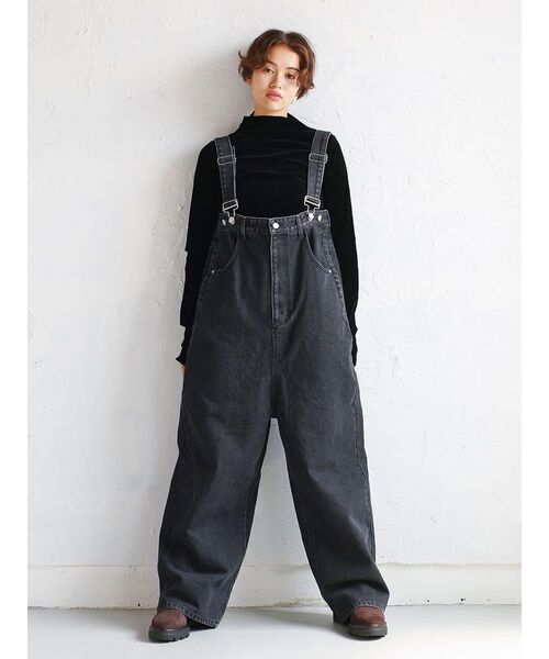 FIKA.（フィーカ）の「Mellow velour top（Tシャツ/カットソー・レディース・ブラウン/ブラック/オフホワイト・MEDIUM）」の11枚目の写真