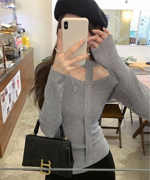 kirakiraShop（キラキラショップ）の「リボン付き ワンショルダー 長袖 ニット Tシャツ（Tシャツ/カットソー・レディース・グレー/クリーム/ブラック・FREE）」の5枚目の写真