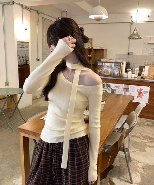 kirakiraShop（キラキラショップ）の「リボン付き ワンショルダー 長袖 ニット Tシャツ（Tシャツ/カットソー・レディース・グレー/クリーム/ブラック・FREE）」の10枚目の写真