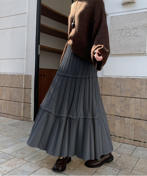 Doula Doula(ドゥーラドゥーラ)の「切り替えフレアニットスカート(スカート・レディース・アイボリー/ブラック/グレー・FREE)」の3枚目の写真