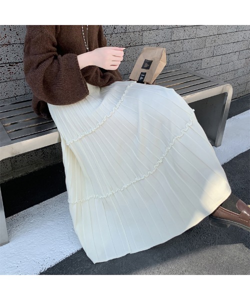 Doula Doula(ドゥーラドゥーラ)の「切り替えフレアニットスカート(スカート・レディース・アイボリー/ブラック/グレー・FREE)」の10枚目の写真