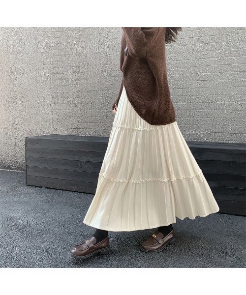 Doula Doula(ドゥーラドゥーラ)の「切り替えフレアニットスカート(スカート・レディース・アイボリー/ブラック/グレー・FREE)」の8枚目の写真