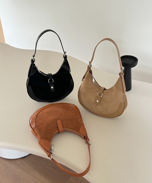 スエードタッチ合皮三日月型ショルダーバッグ（ショルダーバッグ