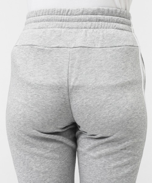 adidas（アディダス）の「アディダス adidas エッセンシャルズ フレンチテリー 3ストライプス パンツ（スウェットパンツ・レディース・グレー/ブラック・S/M/L/XL）」の3枚目の写真