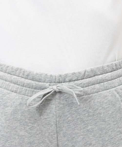 adidas（アディダス）の「アディダス adidas エッセンシャルズ フレンチテリー 3ストライプス パンツ（スウェットパンツ・レディース・グレー/ブラック・S/M/L/XL）」の5枚目の写真