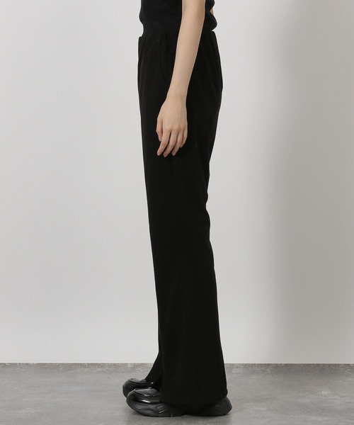 LAKOLE(ラコレ)の「起毛カットフレアパンツ / 598991(その他パンツ・レディース・ブラウン/チャコールグレー/ブラック/ライトベージュ・FREE)」の20枚目の写真