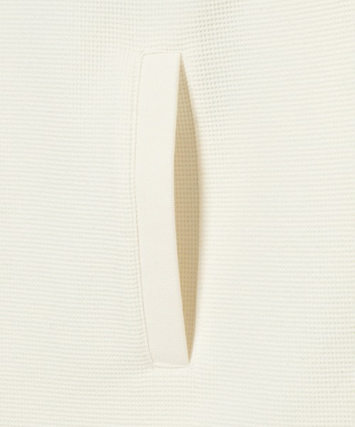 AIGLE（エーグル）の「ダイヤモンドキルティング ワッフルフリースプルオーバー（スウェット・レディース・ホワイト/ダークネイビー・36/38/40）」の14枚目の写真