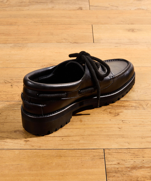 Tomo & Co(トモアンドシーオー)の「Tomo&Co トモアンドシーオー / FAT LACE DECK SHOES ベジタブルタンニンレザーファットレースデッキシューズ / TMTKS-S-0063(モカシン/デッキシューズ・メンズ・ブラウン/ブラック・27cm/26cm/25cm)」の12枚目の写真