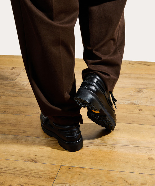 Tomo & Co(トモアンドシーオー)の「Tomo&Co トモアンドシーオー / FAT LACE DECK SHOES ベジタブルタンニンレザーファットレースデッキシューズ / TMTKS-S-0063(モカシン/デッキシューズ・メンズ・ブラウン/ブラック・27cm/26cm/25cm)」の18枚目の写真