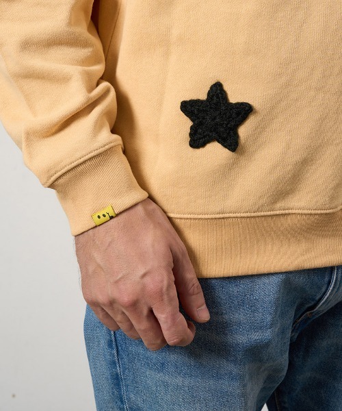 STUD MUFFIN（スタッドマフィン）の「msw1807-オーセンティックパイル ウェービーロゴ スマイルスエットシャツ(614-02856)（スウェット・メンズ・イエロー/ホワイト/ブラック/チャコールグレー・2/3/4）」の20枚目の写真