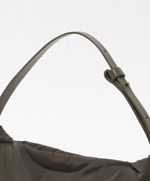 Steven Alan(スティーブンアラン)の「<AMOMENTO>PDD MINI BAG/バッグ(ハンドバッグ・レディース・ブラック/ダークブラウン・FREE)」の6枚目の写真