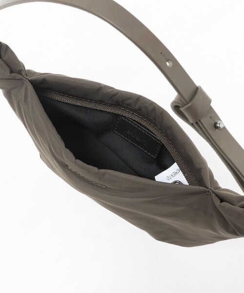 Steven Alan(スティーブンアラン)の「<AMOMENTO>PDD MINI BAG/バッグ(ハンドバッグ・レディース・ブラック/ダークブラウン・FREE)」の8枚目の写真