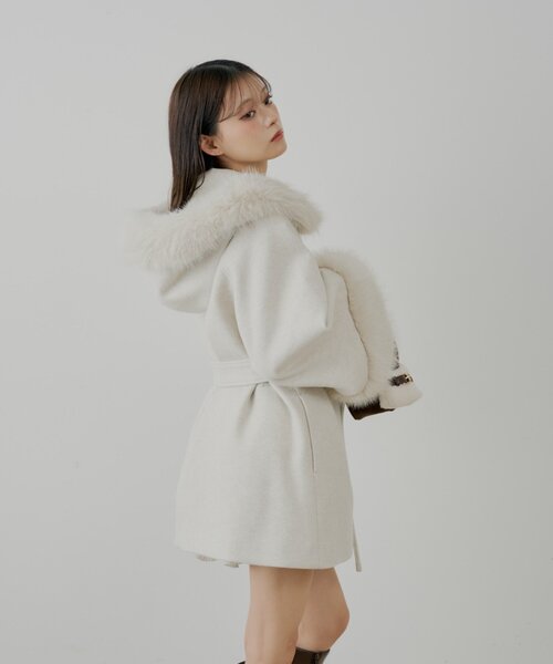 ファー襟ケープコート（ポンチョ）｜Chico（チコ）のファッション通販