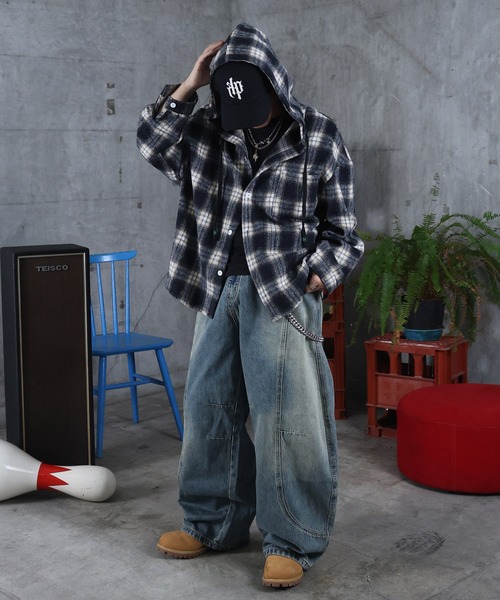 ILL'S(イルズ)の「AW グランジ加工 バレルレッグ デニムパンツ メンズ レディース ユニセックス 【ILL'S】(デニムパンツ・メンズ・ブルー・L/M)」の9枚目の写真