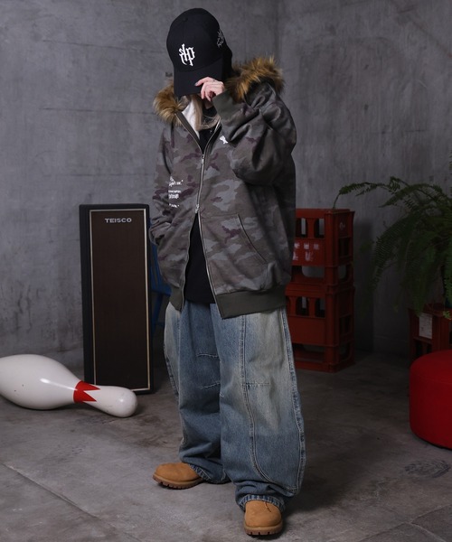 ILL'S(イルズ)の「AW グランジ加工 バレルレッグ デニムパンツ メンズ レディース ユニセックス 【ILL'S】(デニムパンツ・メンズ・ブルー・L/M)」の13枚目の写真