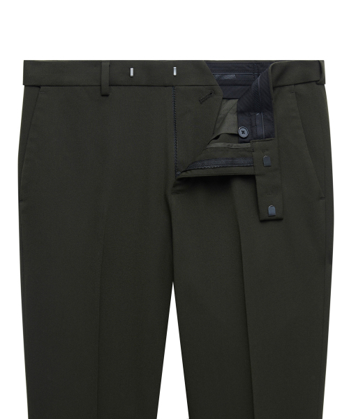MUSINSA STANDARD（ムシンサスタンダード）の「セミワイドヒドゥンバンディングスラックス[カーキ]（スラックス・メンズ・その他・40/38/42/36/27/28/29/34/32/30/31/33/26）」の3枚目の写真