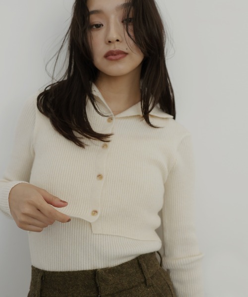 hellam(へラム)の「レイヤード風デザインニットプルオーバー(ニット/セーター・レディース・アイボリー/カーキ/ブラウン/チャコール・FREE)」の7枚目の写真