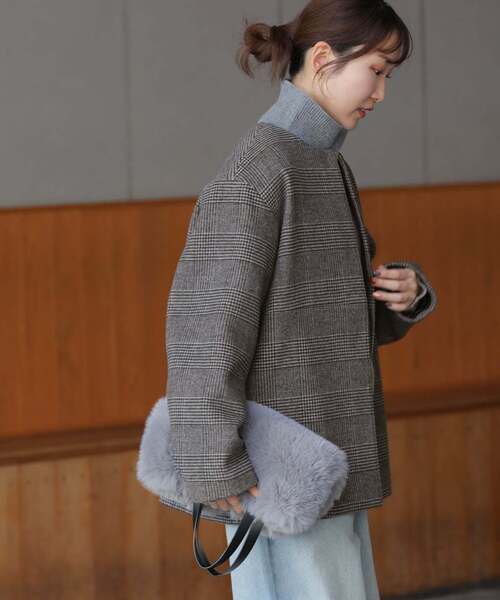 JOURNAL STANDARD relume（ジャーナルスタンダード　レリューム）の「《追加2》スーパーファインビーバークルーネックコート（その他アウター・レディース・ベージュ/ブラック/ブラック系その他/ブルー・36/38）」の8枚目の写真