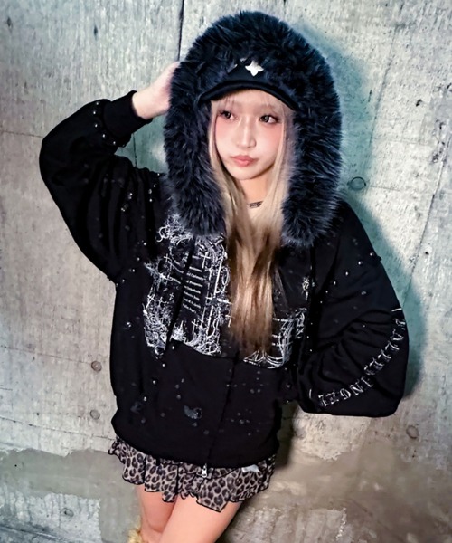 A'GEM/9 × .kom 『A'GEM/9/エージェムナイン』ファー付きラメ飛ばし