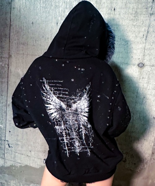 A'GEM/9 × .kom 『A'GEM/9/エージェムナイン』ファー付きラメ飛ばし