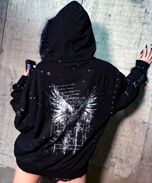 A'GEM/9 × .kom 『A'GEM/9/エージェムナイン』ファー付きラメ飛ばし