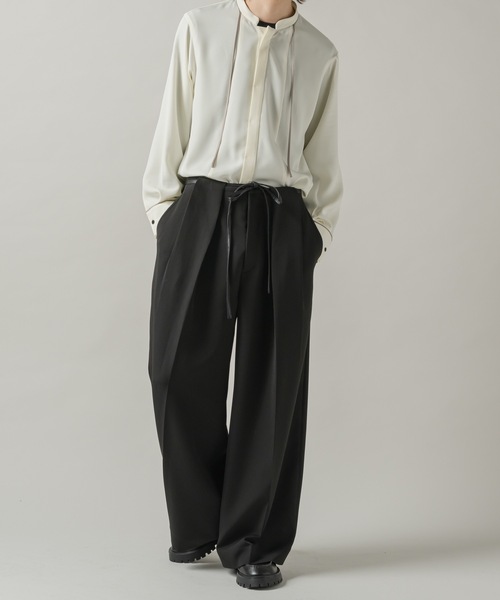 CASPER JOHN（キャスパージョン）の「Belted HAKAMA slacks/ベルテッド袴スラックス（スラックス・メンズ・ブラック系/ブラック・LARGE/MEDIUM/SMALL/X-SMALL）」の22枚目の写真