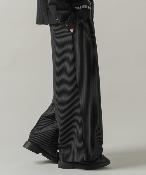 CASPER JOHN（キャスパージョン）の「Belted HAKAMA slacks/ベルテッド袴スラックス（スラックス・メンズ・ブラック系/ブラック・LARGE/MEDIUM/SMALL/X-SMALL）」の9枚目の写真