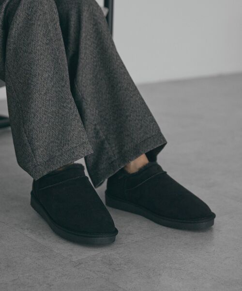 AMERICAN HOLIC(アメリカンホリック)の「【整履き】ムートンブーツ(ブーツ・レディース・ブラック/キャメル・M/S/L)」の5枚目の写真